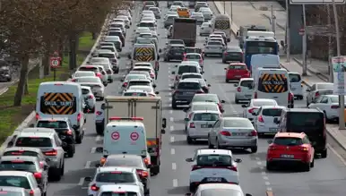 Ankara'da Trafik Kısıtlaması: Büyük Yollar Yarın Kapalı!